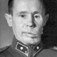 Imagen: Simo Häyhä en 1940, con su mandíbula deformada a causa del proyectil enemigo. Wikimedia Commons